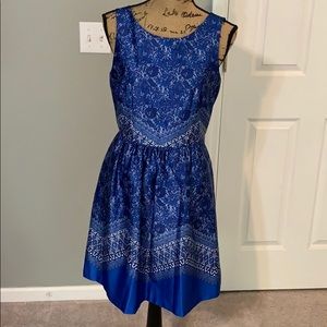Outback Red (Limited) blue lace pattern fit and flare dress size 6